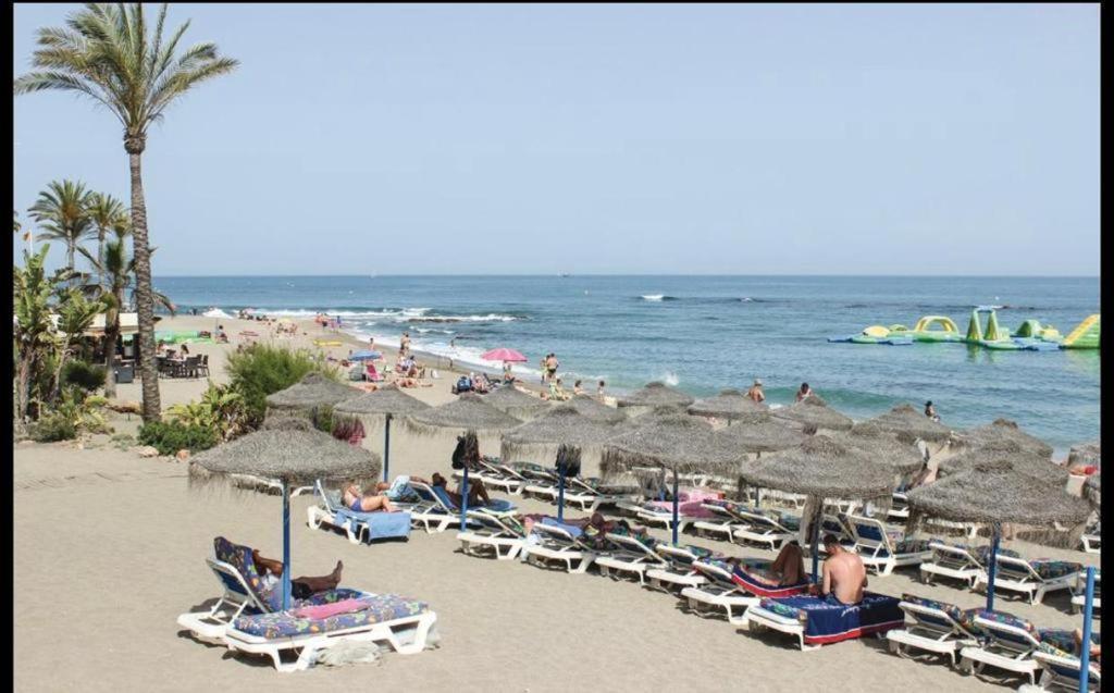 Apartamento Con Vistas Al Mar 베날마데나코스타 외부 사진