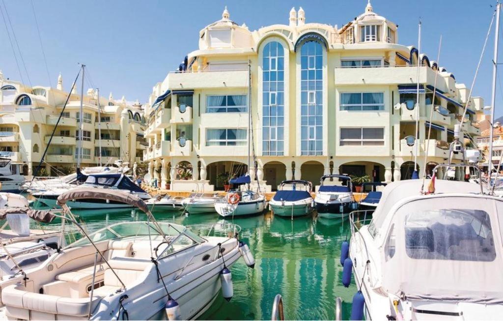 Apartamento Con Vistas Al Mar 베날마데나코스타 외부 사진