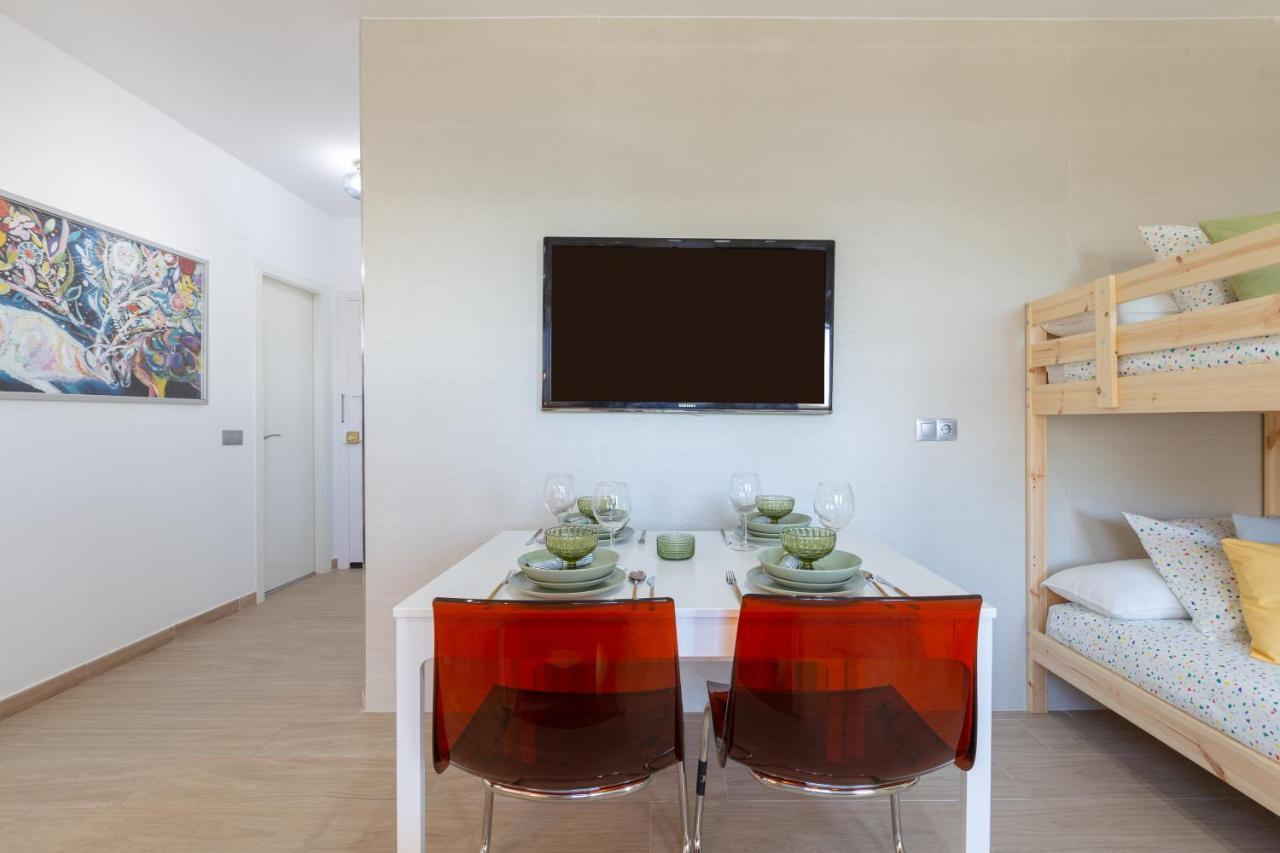 Apartamento Con Vistas Al Mar 베날마데나코스타 외부 사진