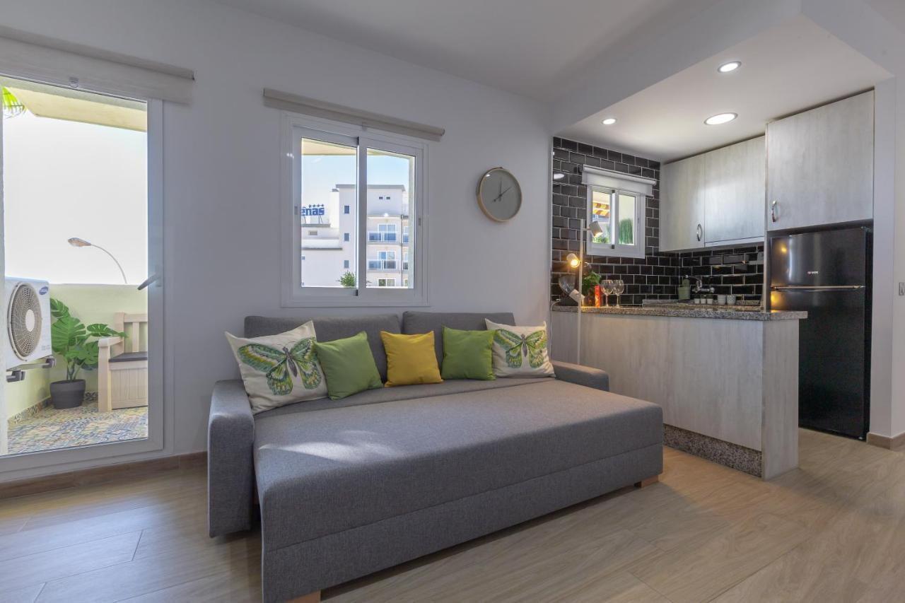 Apartamento Con Vistas Al Mar 베날마데나코스타 외부 사진
