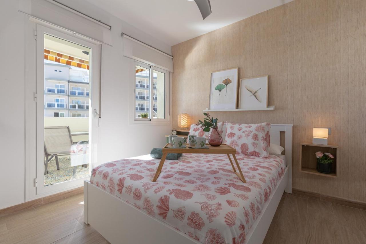 Apartamento Con Vistas Al Mar 베날마데나코스타 외부 사진